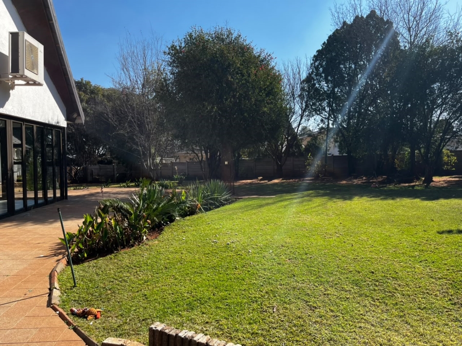 3 Bedroom Property for Sale in Flamwood North West